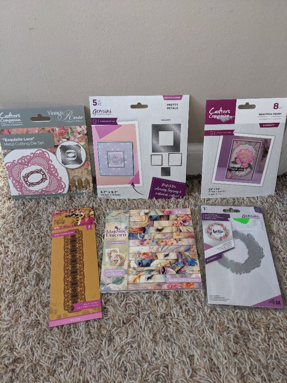 **Moving Sale** Paper Crafting - Die Cutting Bundle NWT